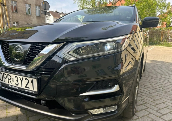 Nissan Qashqai cena 66500 przebieg: 32924, rok produkcji 2017 z Prudnik małe 254